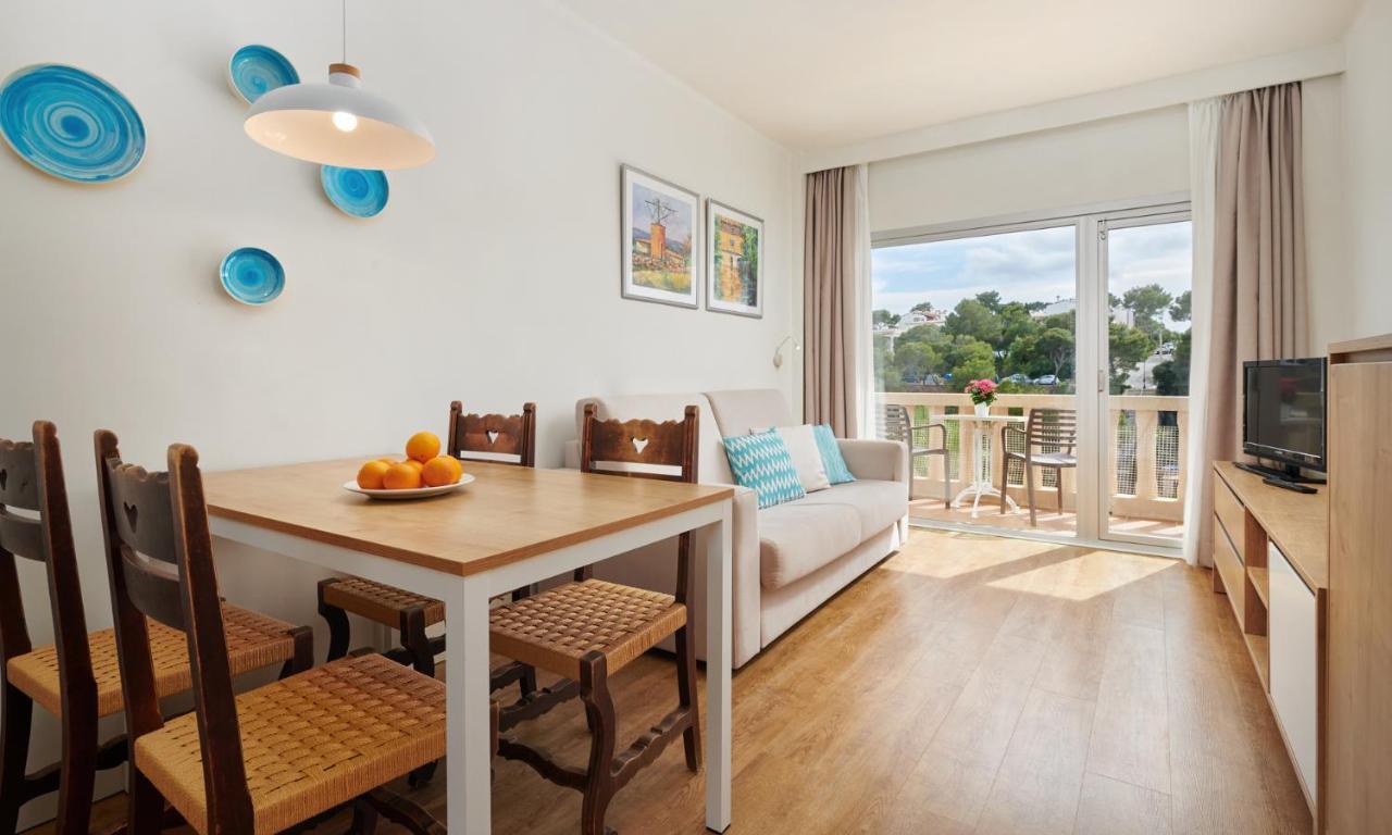 Hotel Apartamentos Cala Сантаньї Екстер'єр фото